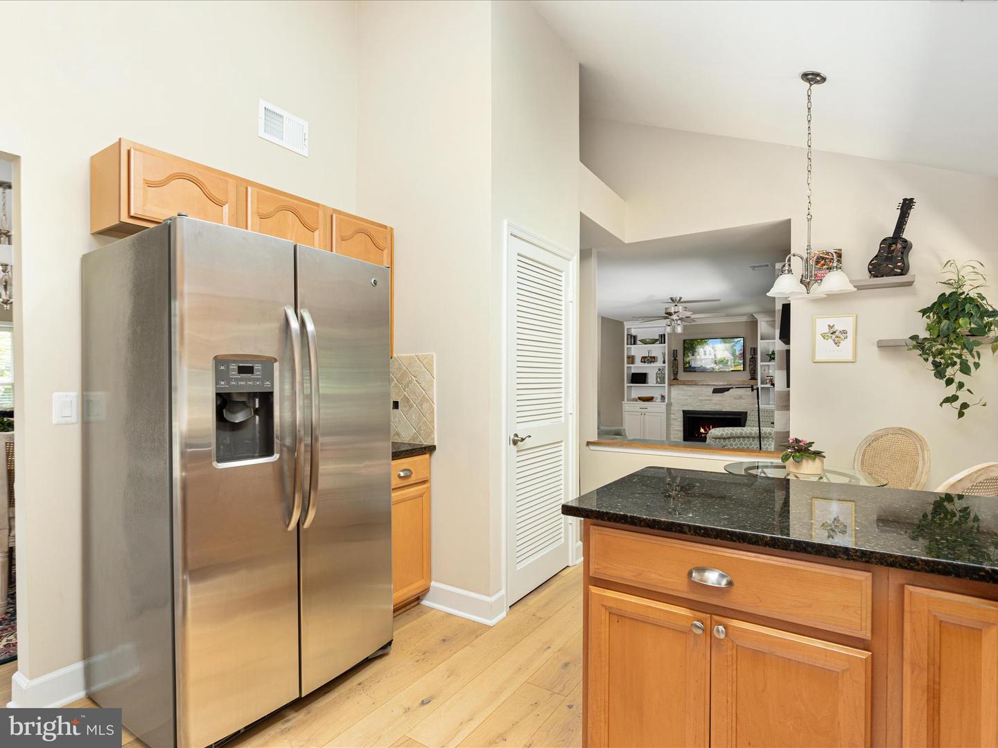 406 DEERPATH AVE SW, LEESBURG, Virginia 20175, 4 Bedrooms Bedrooms, ,2 BathroomsBathrooms,Residential,For sale,406 DEERPATH AVE SW,VALO2099726 MLS # VALO2099726