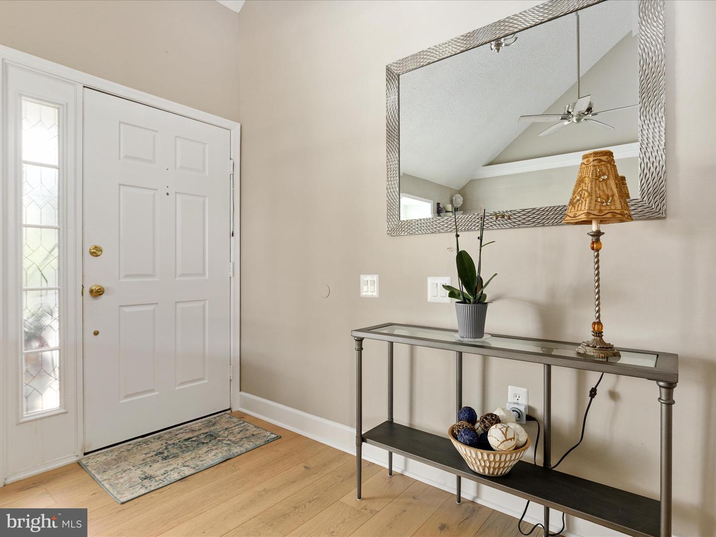 406 DEERPATH AVE SW, LEESBURG, Virginia 20175, 4 Bedrooms Bedrooms, ,2 BathroomsBathrooms,Residential,For sale,406 DEERPATH AVE SW,VALO2099726 MLS # VALO2099726