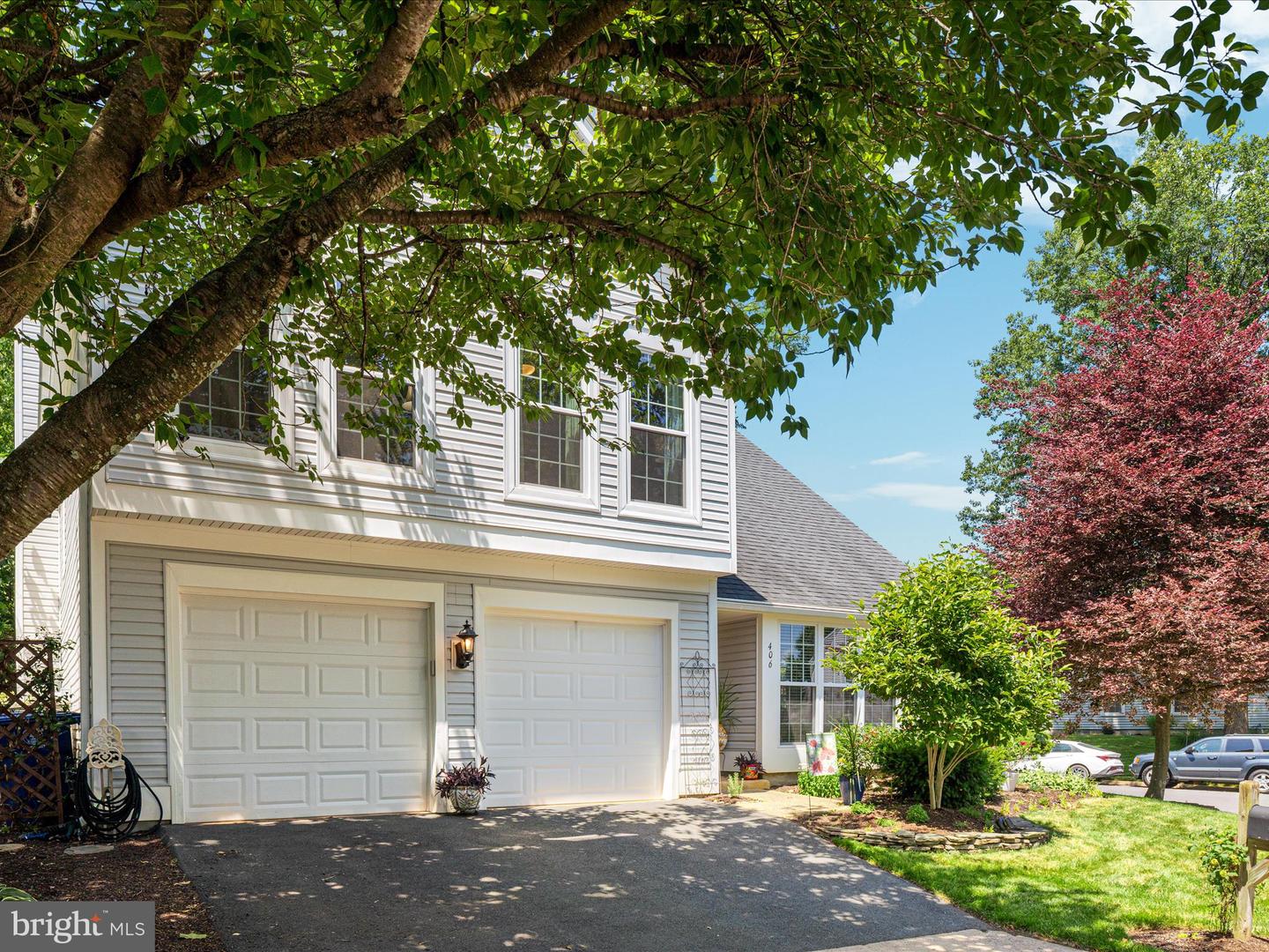 406 DEERPATH AVE SW, LEESBURG, Virginia 20175, 4 Bedrooms Bedrooms, ,2 BathroomsBathrooms,Residential,For sale,406 DEERPATH AVE SW,VALO2099726 MLS # VALO2099726