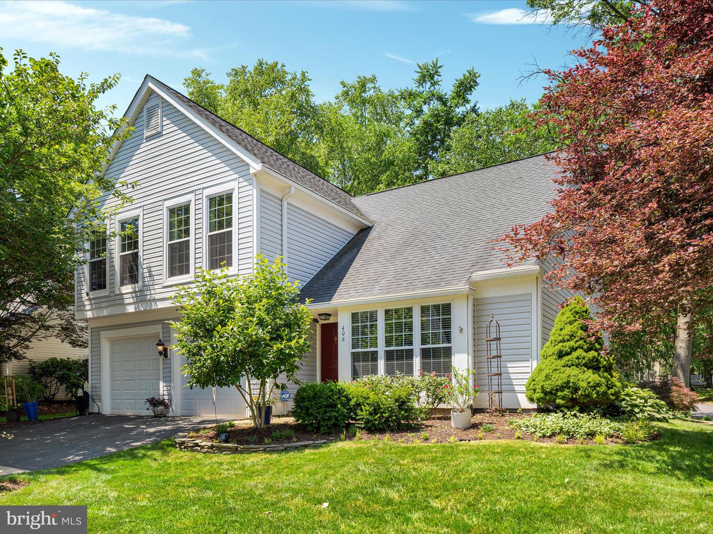 406 DEERPATH AVE SW, LEESBURG, Virginia 20175, 4 Bedrooms Bedrooms, ,2 BathroomsBathrooms,Residential,For sale,406 DEERPATH AVE SW,VALO2099726 MLS # VALO2099726