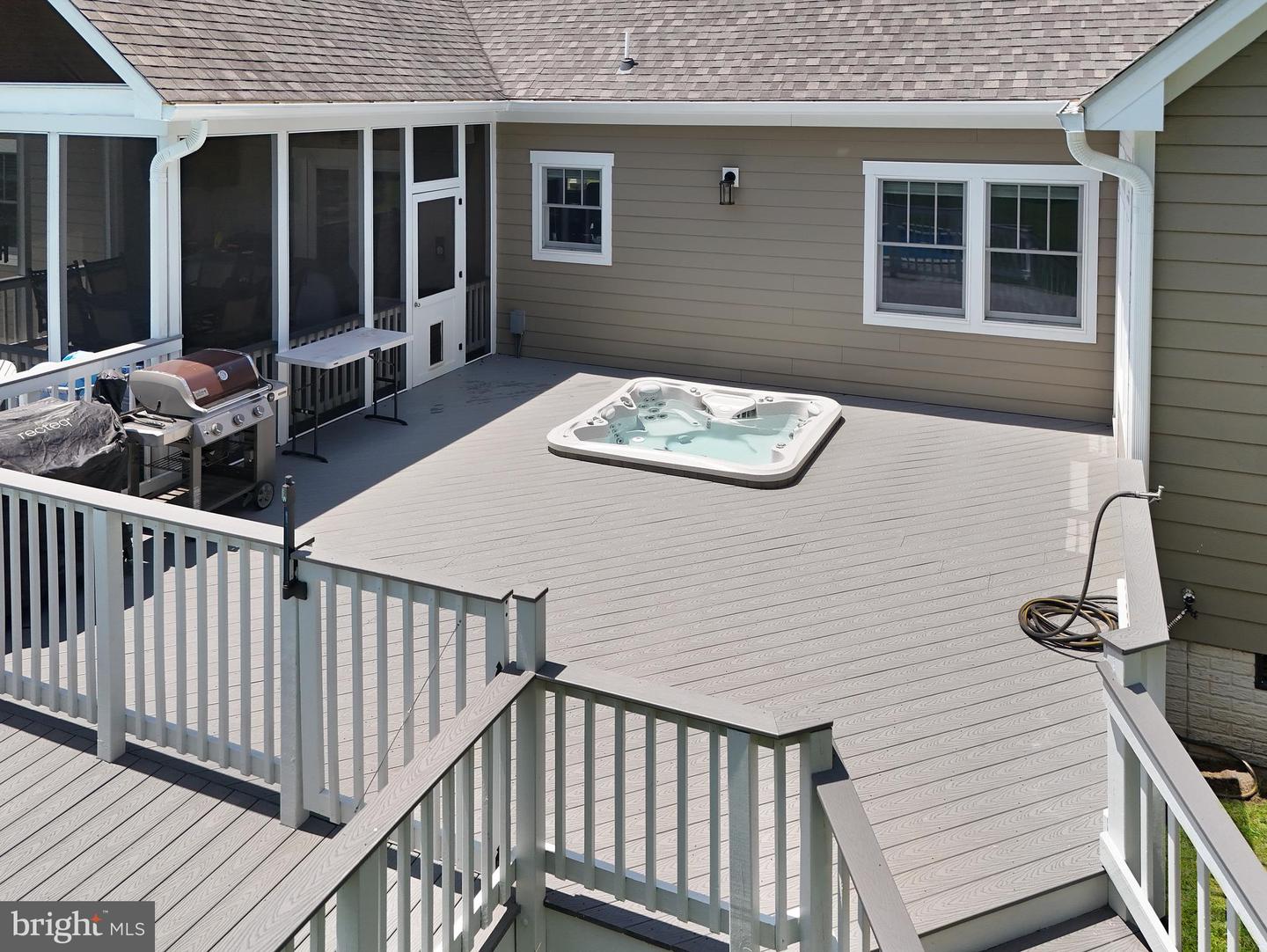 320 MINNIEWOOD LN, BERRYVILLE, Virginia 22611, 3 Bedrooms Bedrooms, ,2 BathroomsBathrooms,Residential,For sale,320 MINNIEWOOD LN,VACL2003848 MLS # VACL2003848
