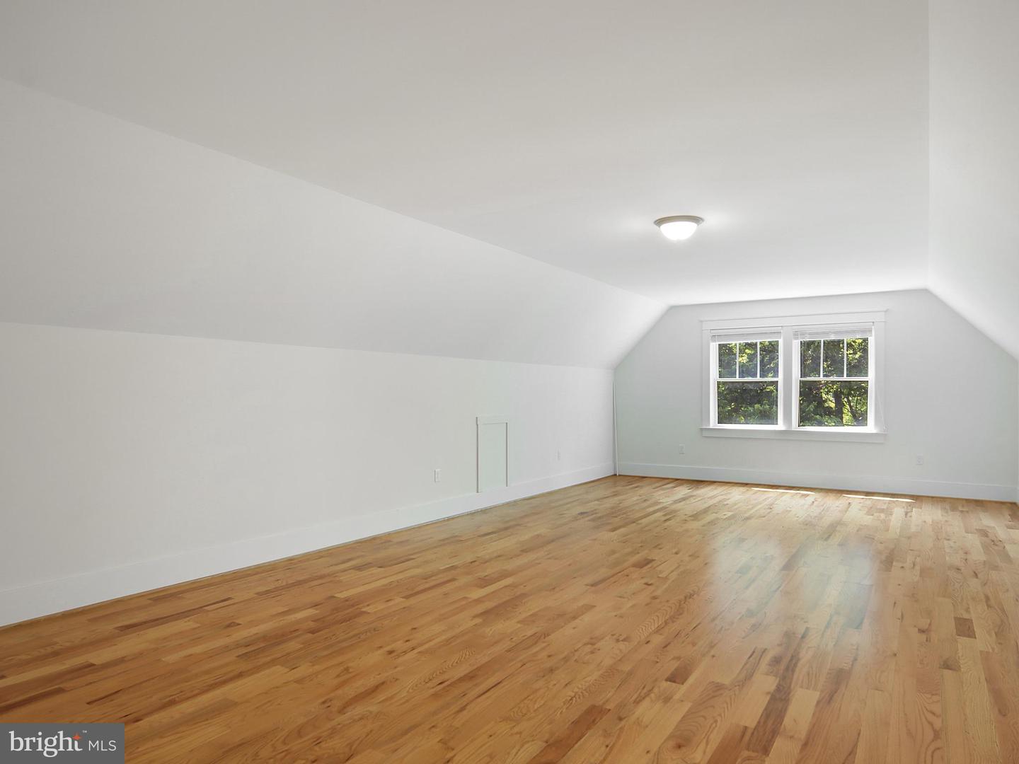 320 MINNIEWOOD LN, BERRYVILLE, Virginia 22611, 3 Bedrooms Bedrooms, ,2 BathroomsBathrooms,Residential,For sale,320 MINNIEWOOD LN,VACL2003848 MLS # VACL2003848
