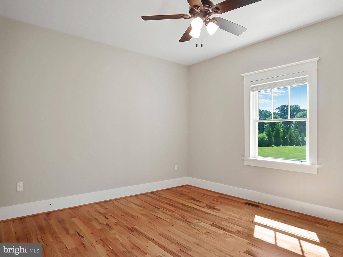 320 MINNIEWOOD LN, BERRYVILLE, Virginia 22611, 3 Bedrooms Bedrooms, ,2 BathroomsBathrooms,Residential,For sale,320 MINNIEWOOD LN,VACL2003848 MLS # VACL2003848