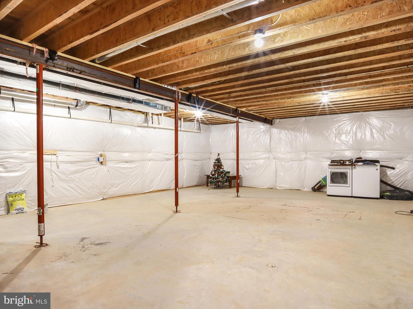 320 MINNIEWOOD LN, BERRYVILLE, Virginia 22611, 3 Bedrooms Bedrooms, ,2 BathroomsBathrooms,Residential,For sale,320 MINNIEWOOD LN,VACL2003848 MLS # VACL2003848