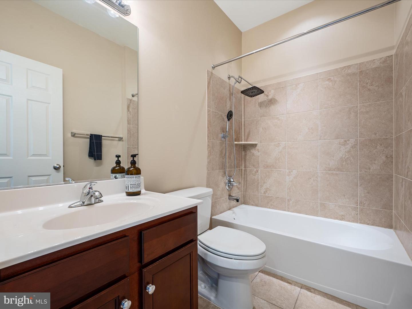 114 RENEE LN, WINCHESTER, Virginia 22602, 5 Bedrooms Bedrooms, ,4 BathroomsBathrooms,Residential,For sale,114 RENEE LN,VAFV2034972 MLS # VAFV2034972