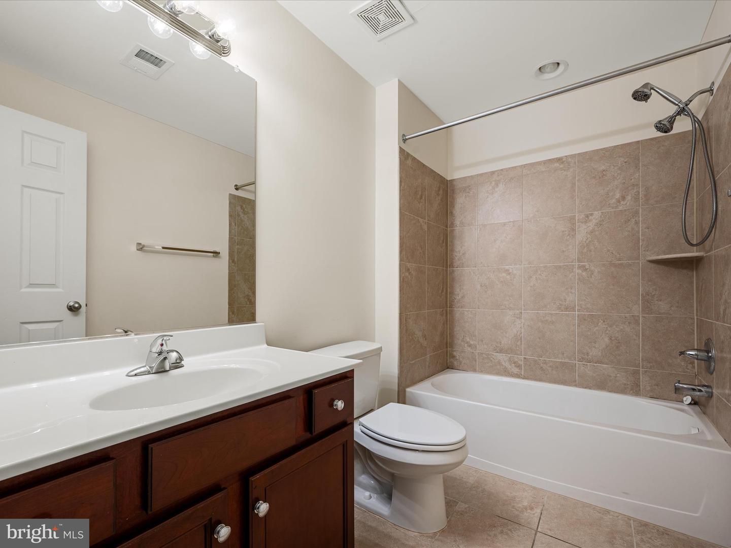 114 RENEE LN, WINCHESTER, Virginia 22602, 5 Bedrooms Bedrooms, ,4 BathroomsBathrooms,Residential,For sale,114 RENEE LN,VAFV2034972 MLS # VAFV2034972