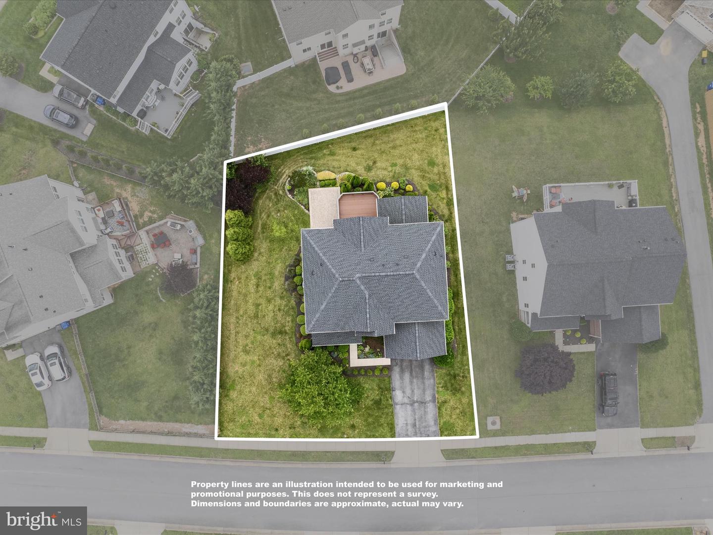 114 RENEE LN, WINCHESTER, Virginia 22602, 5 Bedrooms Bedrooms, ,4 BathroomsBathrooms,Residential,For sale,114 RENEE LN,VAFV2034972 MLS # VAFV2034972