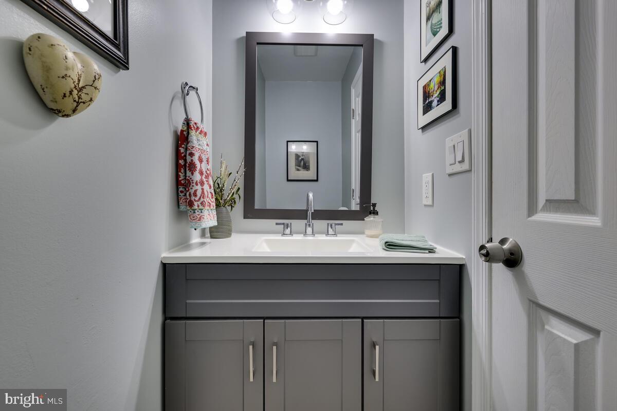 2440 SOUTHGATE SQ, RESTON, Virginia 20191, 3 Bedrooms Bedrooms, ,3 BathroomsBathrooms,Residential,For sale,2440 SOUTHGATE SQ,VAFX2248208 MLS # VAFX2248208