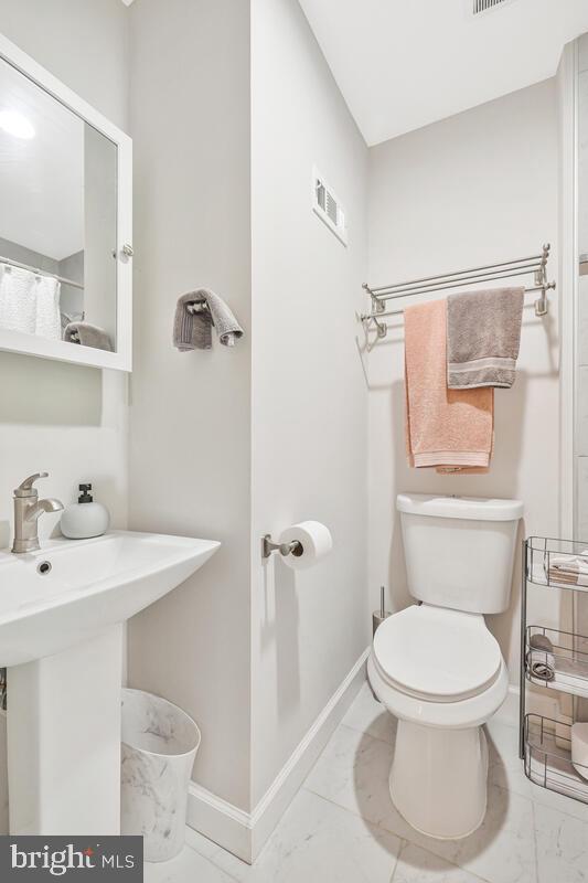 2440 SOUTHGATE SQ, RESTON, Virginia 20191, 3 Bedrooms Bedrooms, ,3 BathroomsBathrooms,Residential,For sale,2440 SOUTHGATE SQ,VAFX2248208 MLS # VAFX2248208