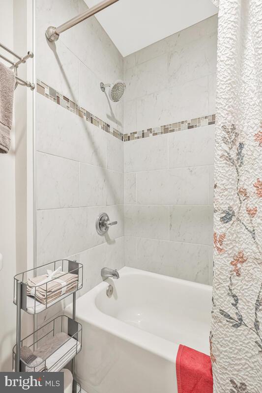 2440 SOUTHGATE SQ, RESTON, Virginia 20191, 3 Bedrooms Bedrooms, ,3 BathroomsBathrooms,Residential,For sale,2440 SOUTHGATE SQ,VAFX2248208 MLS # VAFX2248208