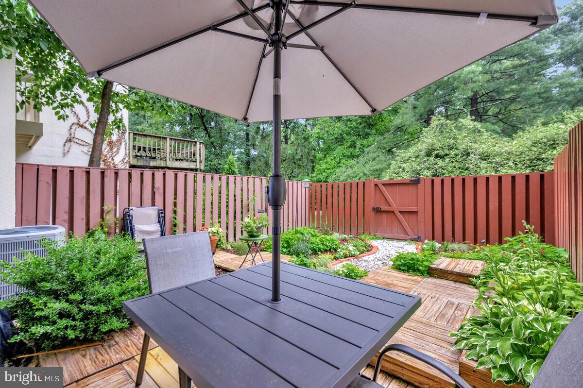 2440 SOUTHGATE SQ, RESTON, Virginia 20191, 3 Bedrooms Bedrooms, ,3 BathroomsBathrooms,Residential,For sale,2440 SOUTHGATE SQ,VAFX2248208 MLS # VAFX2248208