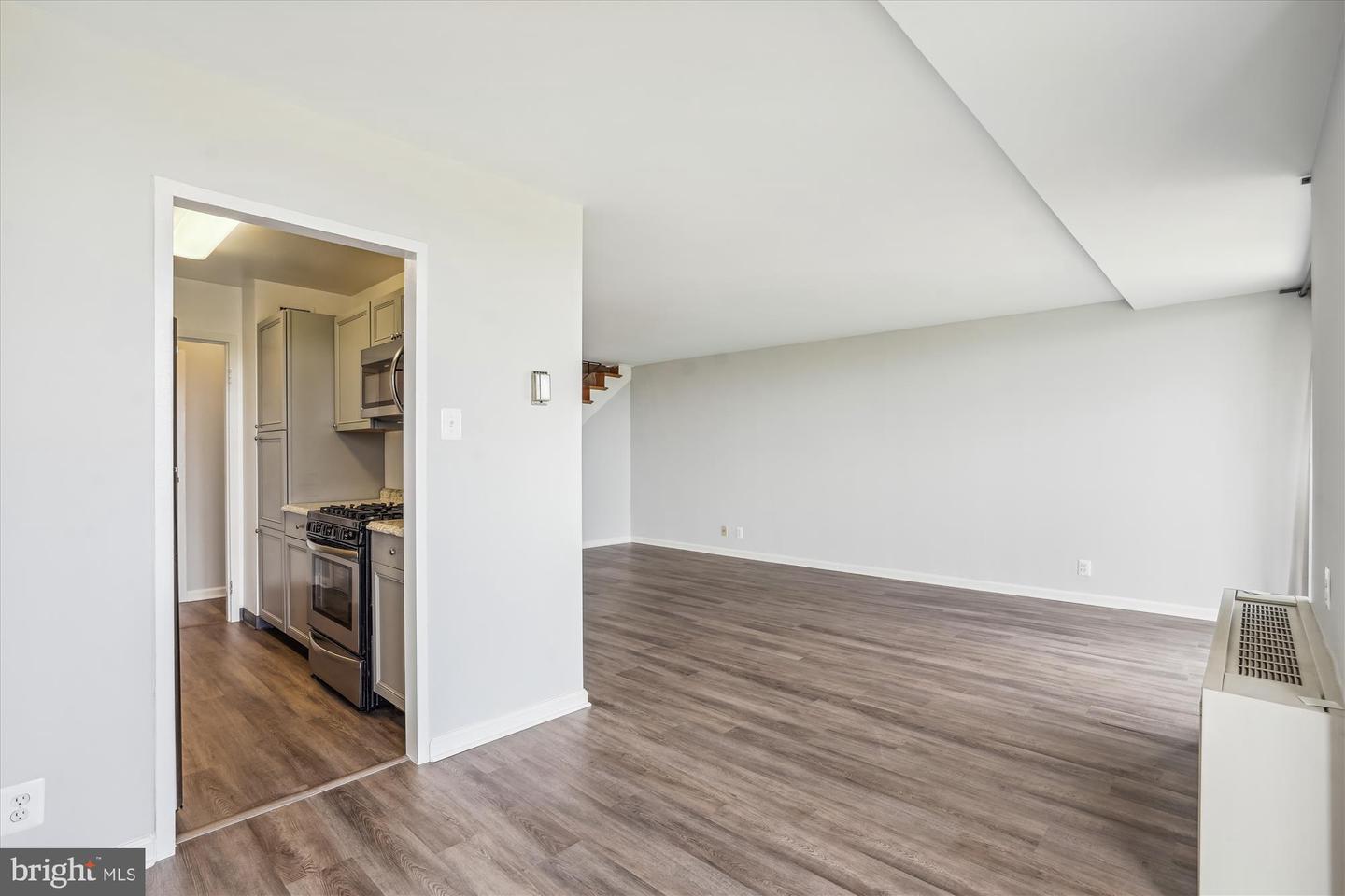 301 N BEAUREGARD ST #1507, ALEXANDRIA, Virginia 22312, 1 Bedroom Bedrooms, ,1 BathroomBathrooms,Residential,For sale,301 N BEAUREGARD ST #1507,VAAX2046646 MLS # VAAX2046646
