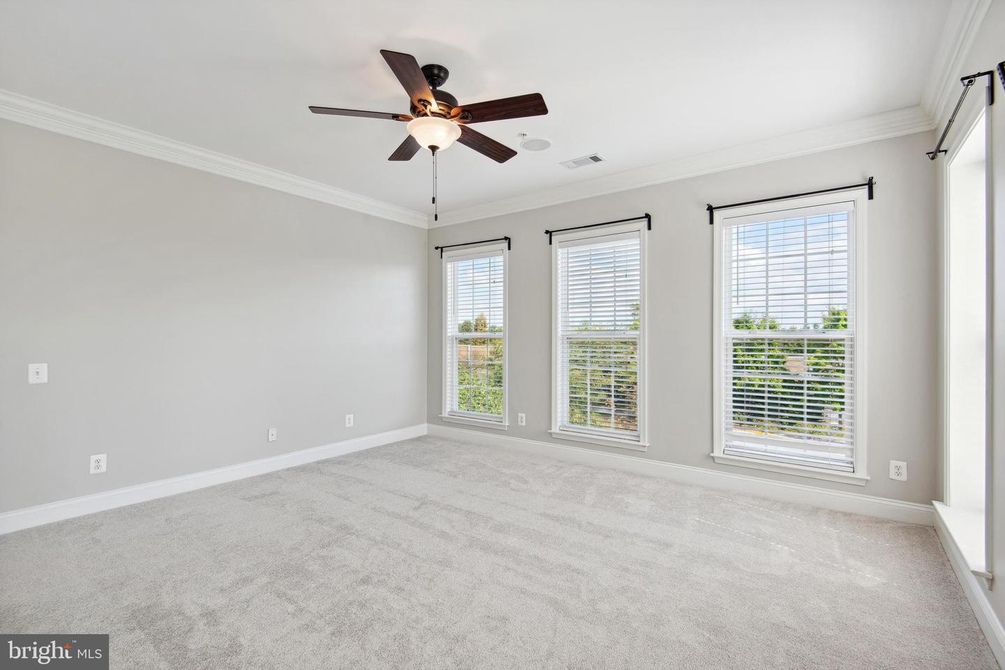 20660 SIBBALD SQ, ASHBURN, Virginia 20147, 3 Bedrooms Bedrooms, ,2 BathroomsBathrooms,Residential,For sale,20660 SIBBALD SQ,VALO2099920 MLS # VALO2099920