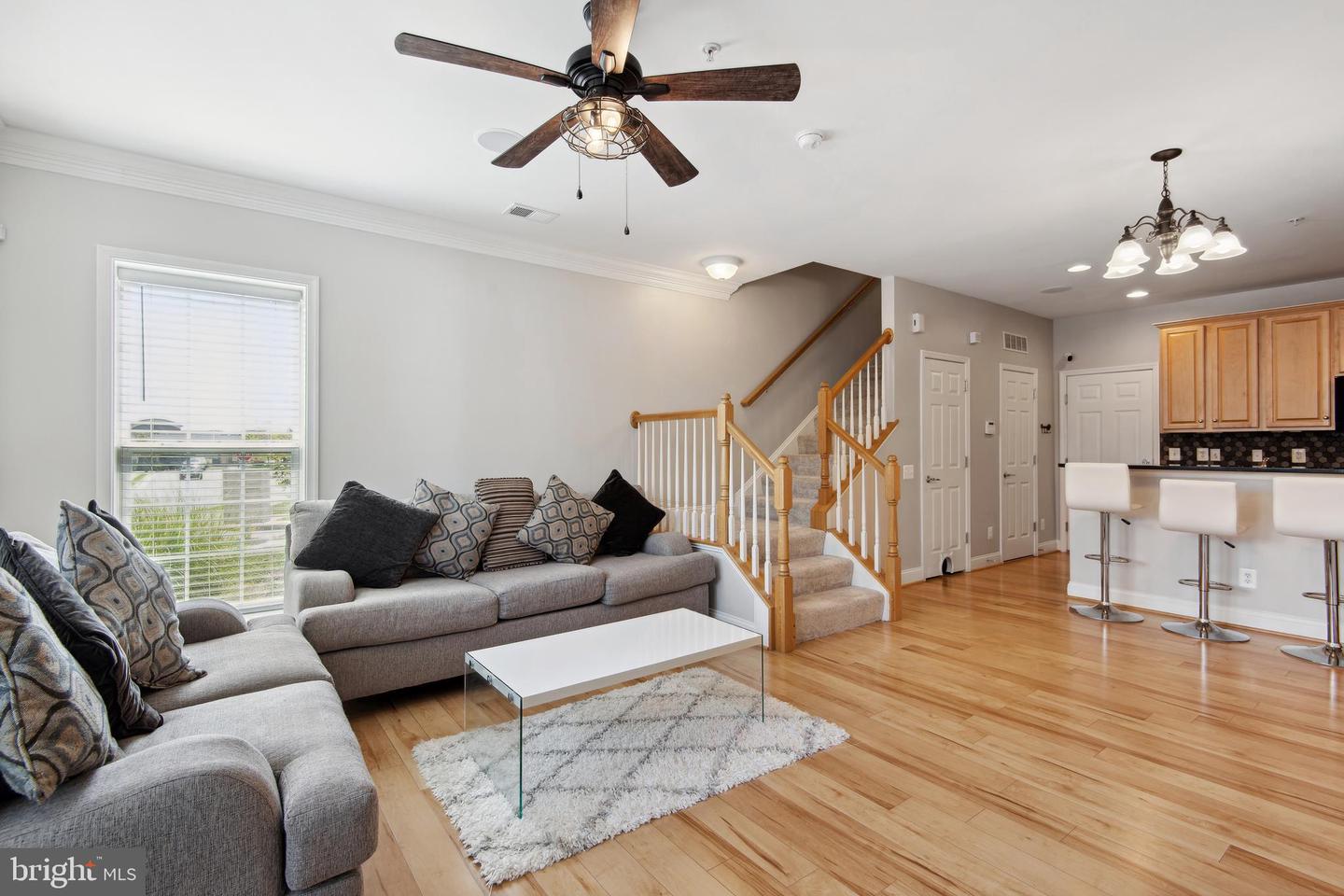 20660 SIBBALD SQ, ASHBURN, Virginia 20147, 3 Bedrooms Bedrooms, ,2 BathroomsBathrooms,Residential,For sale,20660 SIBBALD SQ,VALO2099920 MLS # VALO2099920