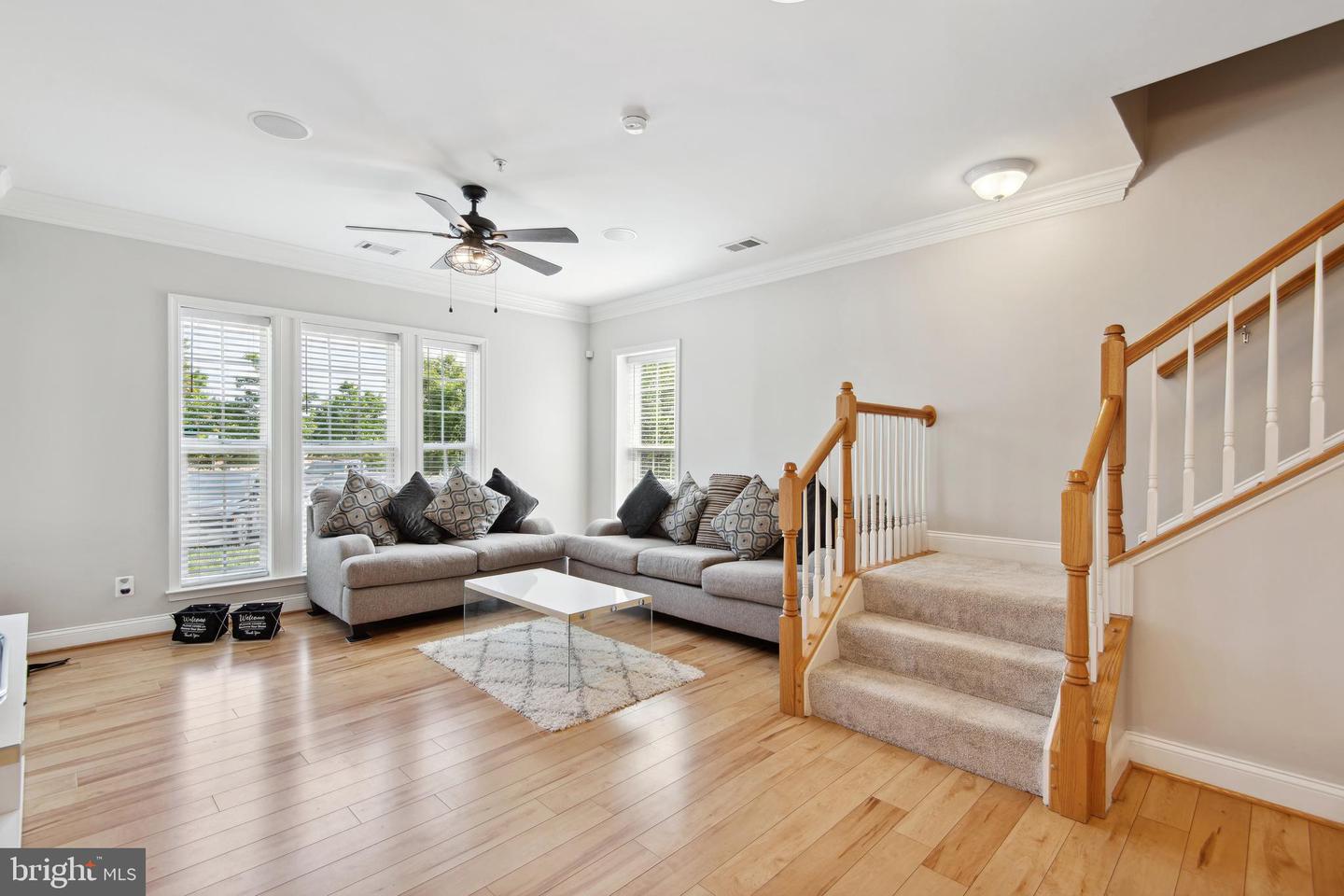 20660 SIBBALD SQ, ASHBURN, Virginia 20147, 3 Bedrooms Bedrooms, ,2 BathroomsBathrooms,Residential,For sale,20660 SIBBALD SQ,VALO2099920 MLS # VALO2099920