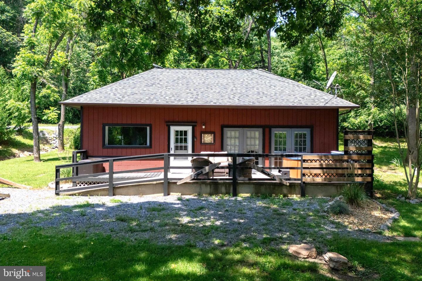 123 FISHERMANS LN, LURAY, Virginia 22835, 3 Bedrooms Bedrooms, ,1 BathroomBathrooms,Residential,For sale,123 FISHERMANS LN,VAPA2005048 MLS # VAPA2005048