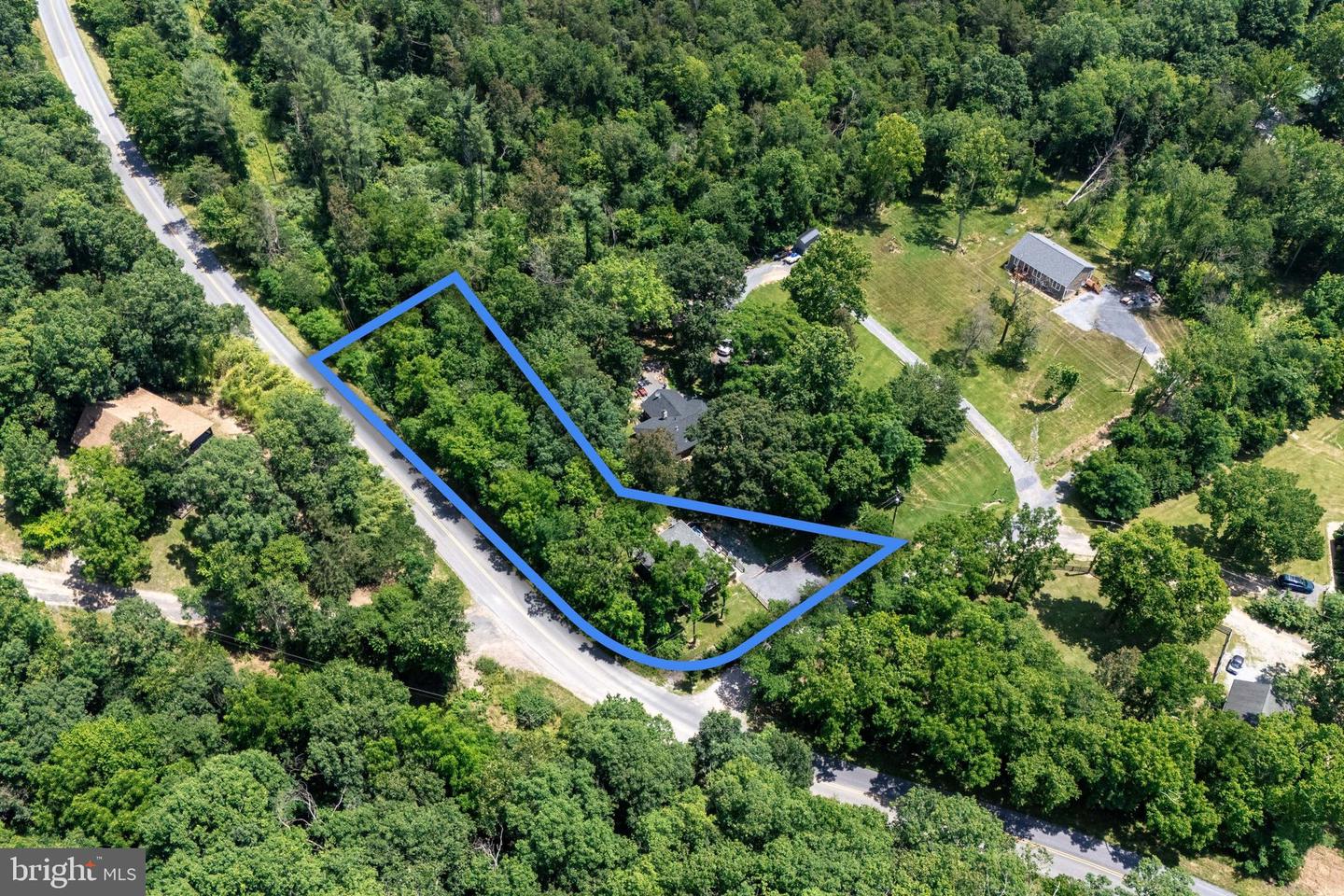 123 FISHERMANS LN, LURAY, Virginia 22835, 3 Bedrooms Bedrooms, ,1 BathroomBathrooms,Residential,For sale,123 FISHERMANS LN,VAPA2005048 MLS # VAPA2005048