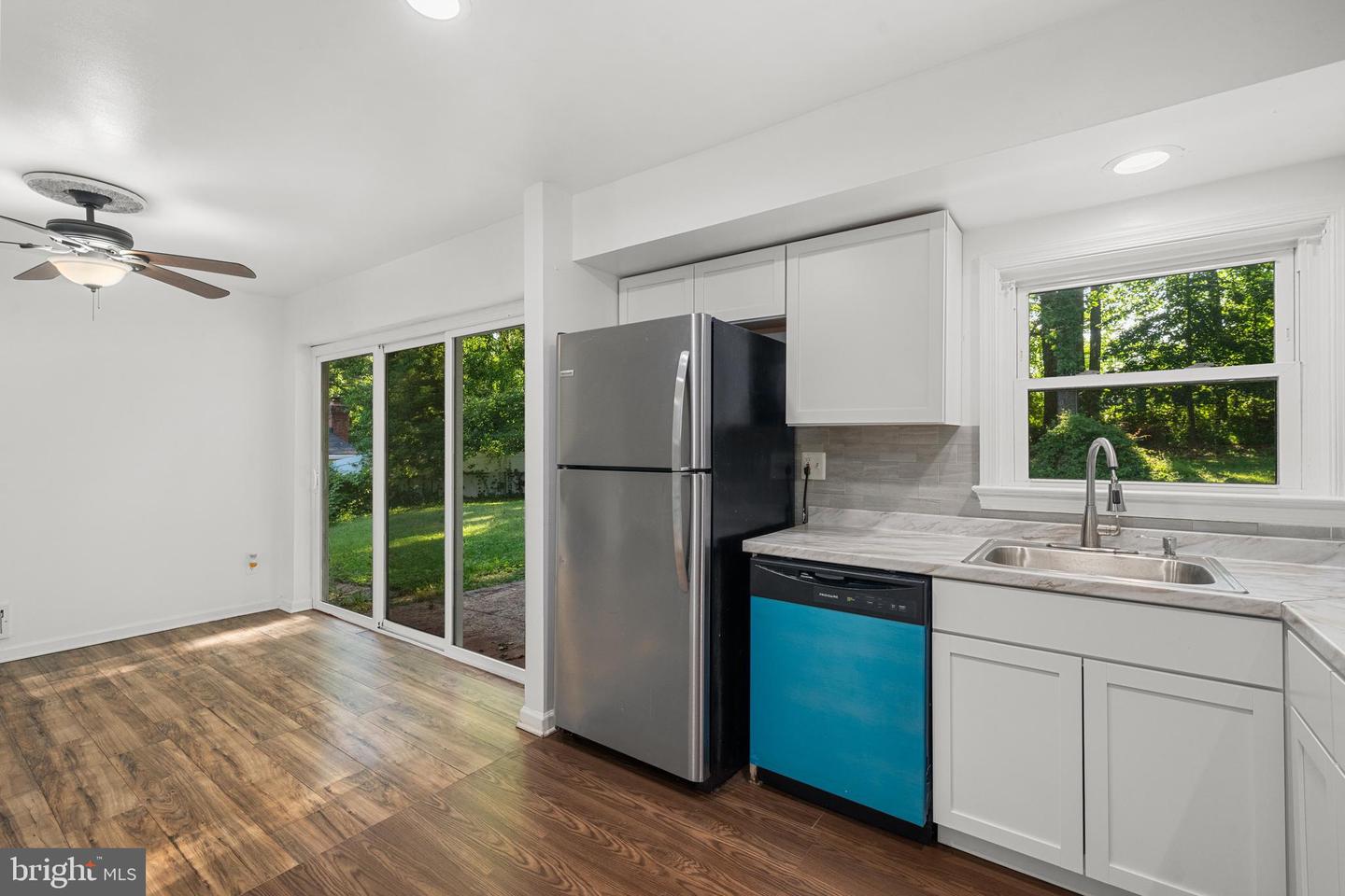 5505 HEMING AVE, SPRINGFIELD, Virginia 22151, 3 Bedrooms Bedrooms, ,3 BathroomsBathrooms,Residential,For sale,5505 HEMING AVE,VAFX2249200 MLS # VAFX2249200