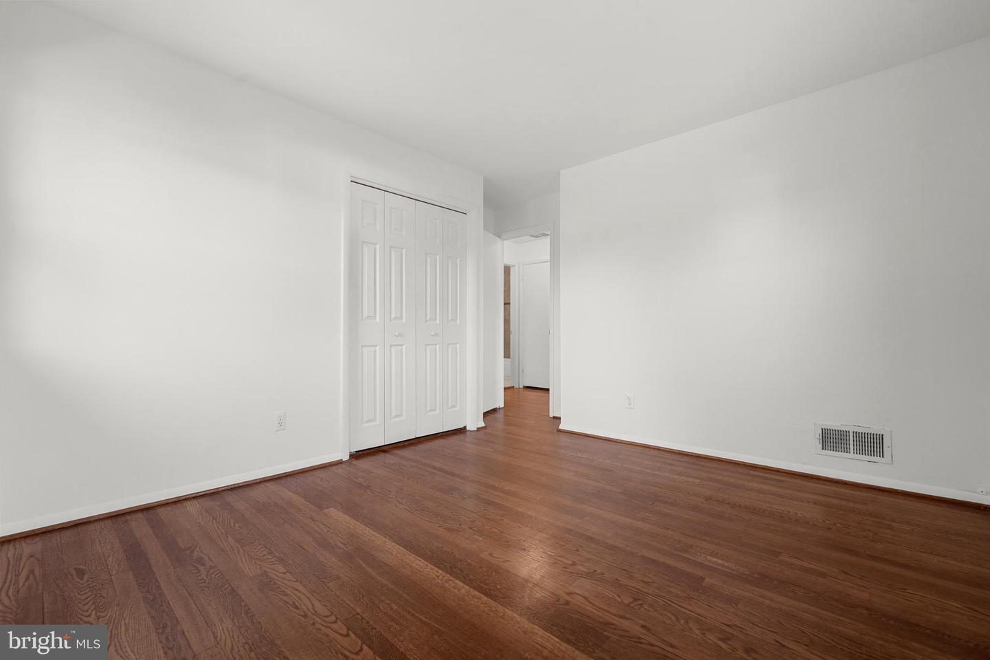 5505 HEMING AVE, SPRINGFIELD, Virginia 22151, 3 Bedrooms Bedrooms, ,3 BathroomsBathrooms,Residential,For sale,5505 HEMING AVE,VAFX2249200 MLS # VAFX2249200