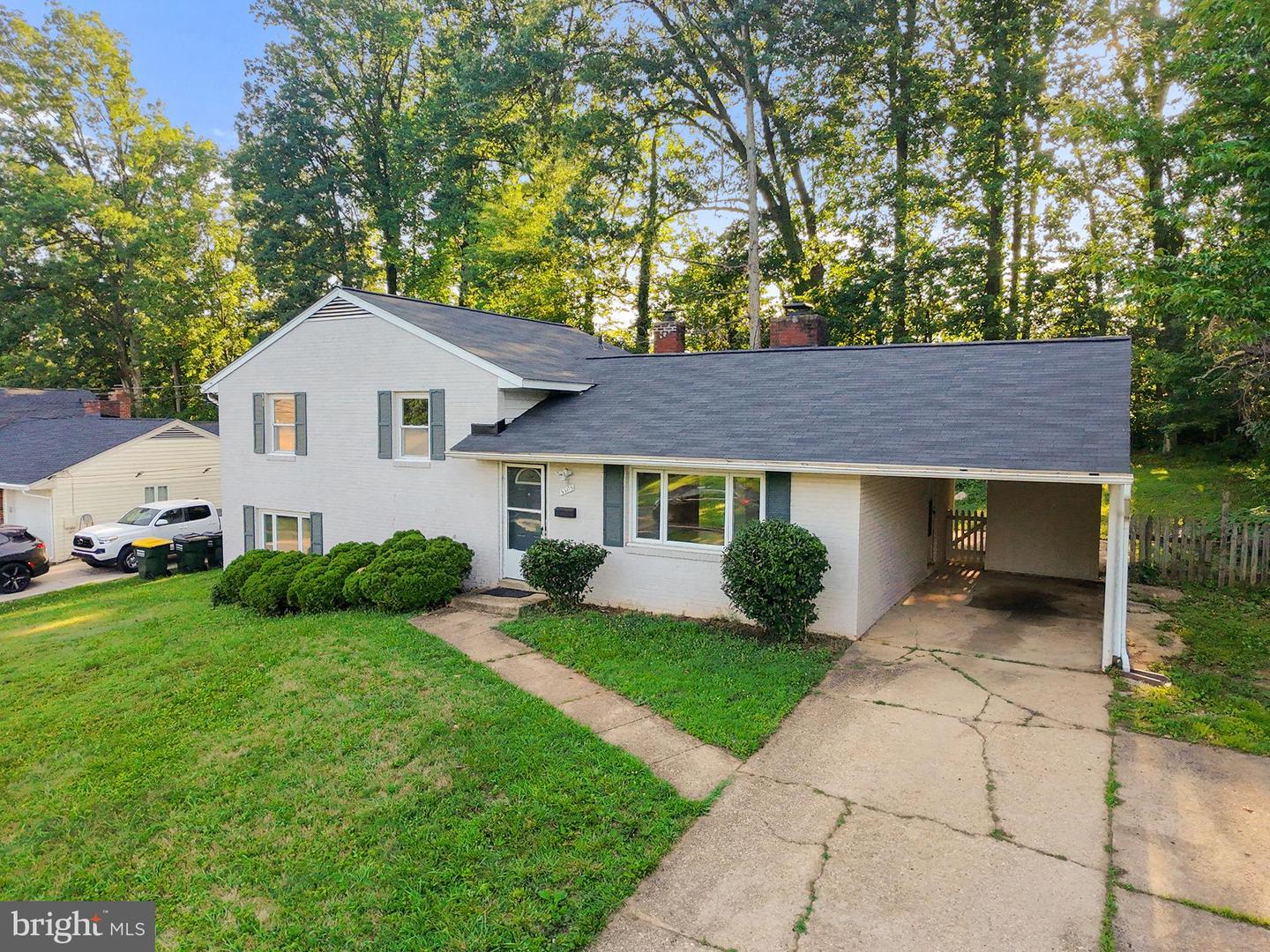 5505 HEMING AVE, SPRINGFIELD, Virginia 22151, 3 Bedrooms Bedrooms, ,3 BathroomsBathrooms,Residential,For sale,5505 HEMING AVE,VAFX2249200 MLS # VAFX2249200