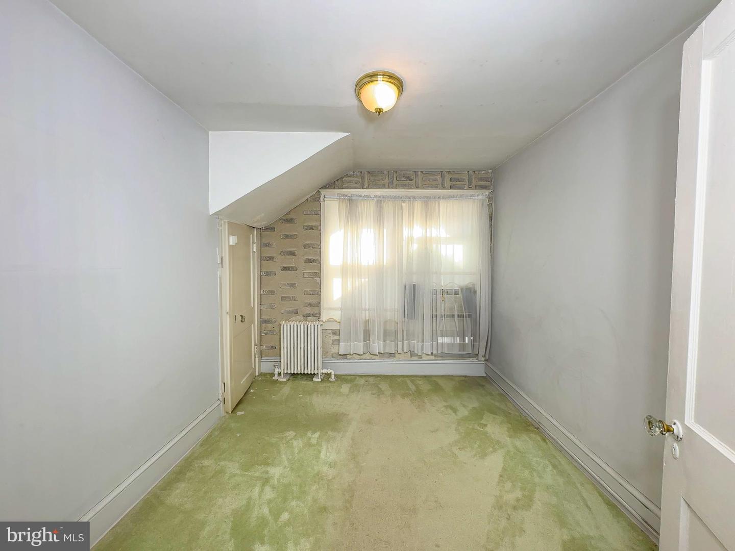 2636 RHODE ISLAND AVE NE, WASHINGTON, District Of Columbia 20018, 3 Bedrooms Bedrooms, ,1 BathroomBathrooms,Residential,For sale,2636 RHODE ISLAND AVE NE,DCDC2206782 MLS # DCDC2206782