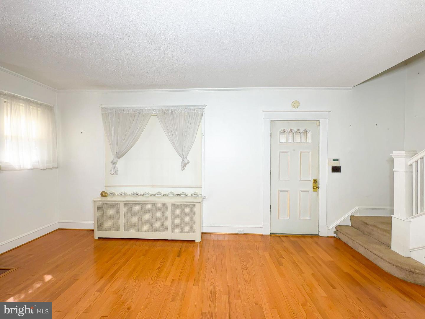 2636 RHODE ISLAND AVE NE, WASHINGTON, District Of Columbia 20018, 3 Bedrooms Bedrooms, ,1 BathroomBathrooms,Residential,For sale,2636 RHODE ISLAND AVE NE,DCDC2206782 MLS # DCDC2206782