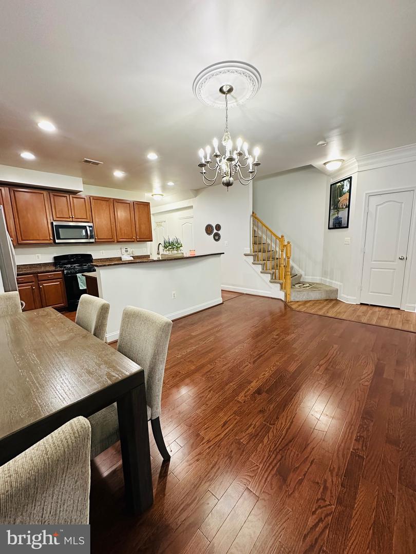 16924 CHIMERA PL, WOODBRIDGE, Virginia 22191, 4 Bedrooms Bedrooms, ,3 BathroomsBathrooms,Residential,For sale,16924 CHIMERA PL,VAPW2097576 MLS # VAPW2097576