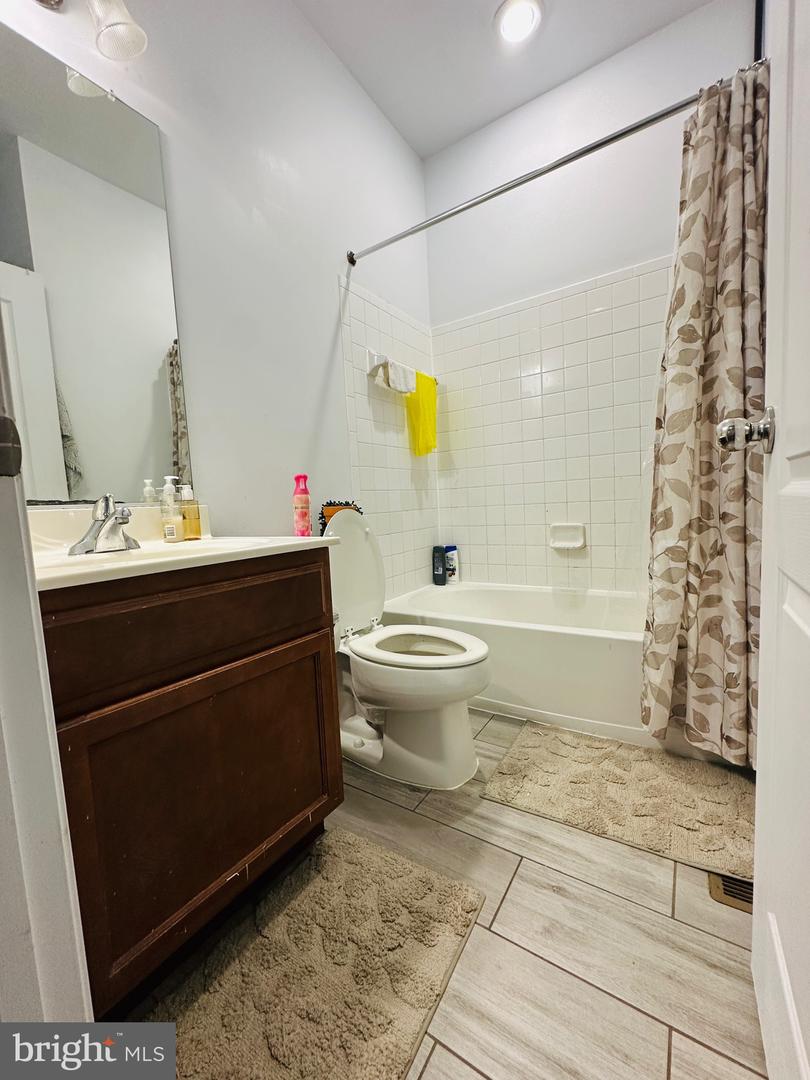 16924 CHIMERA PL, WOODBRIDGE, Virginia 22191, 4 Bedrooms Bedrooms, ,3 BathroomsBathrooms,Residential,For sale,16924 CHIMERA PL,VAPW2097576 MLS # VAPW2097576