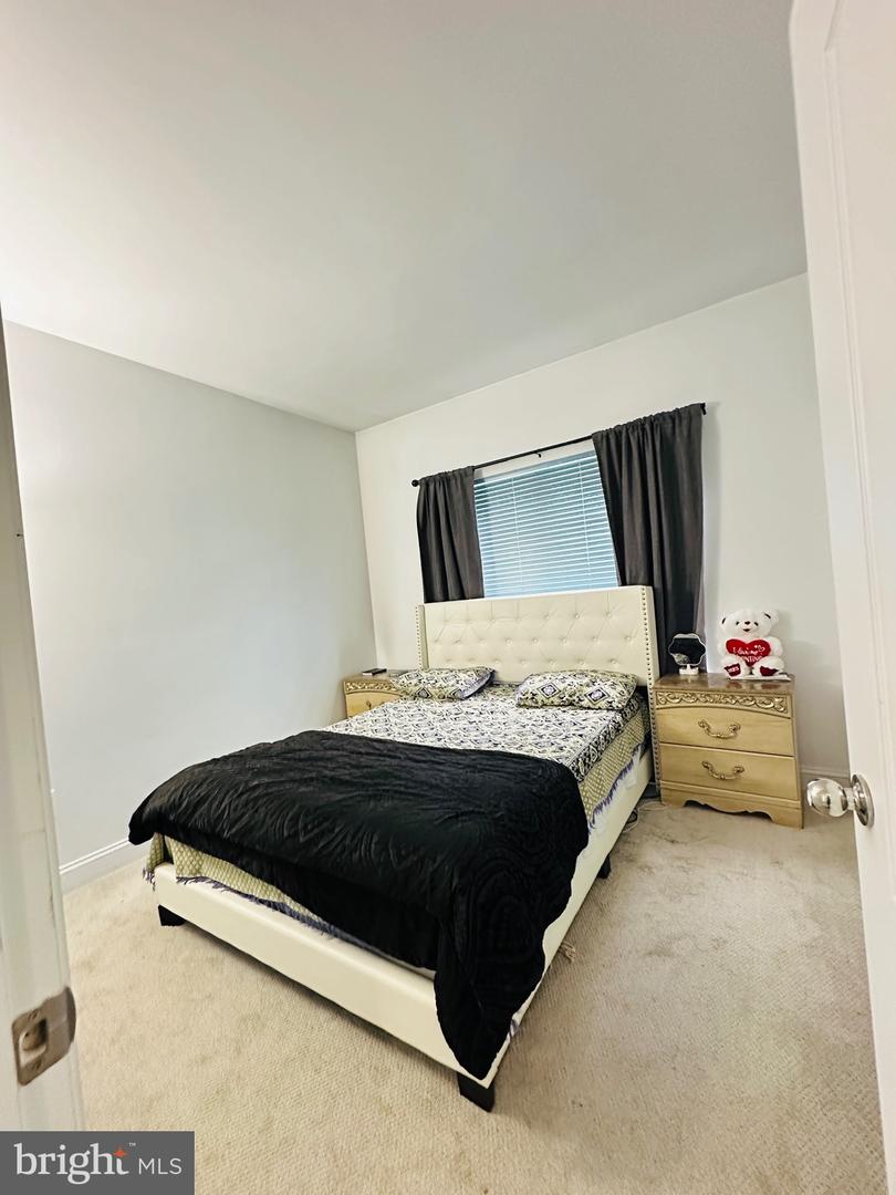 16924 CHIMERA PL, WOODBRIDGE, Virginia 22191, 4 Bedrooms Bedrooms, ,3 BathroomsBathrooms,Residential,For sale,16924 CHIMERA PL,VAPW2097576 MLS # VAPW2097576