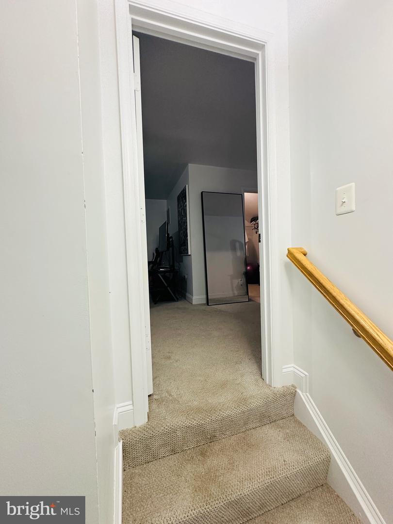 16924 CHIMERA PL, WOODBRIDGE, Virginia 22191, 4 Bedrooms Bedrooms, ,3 BathroomsBathrooms,Residential,For sale,16924 CHIMERA PL,VAPW2097576 MLS # VAPW2097576