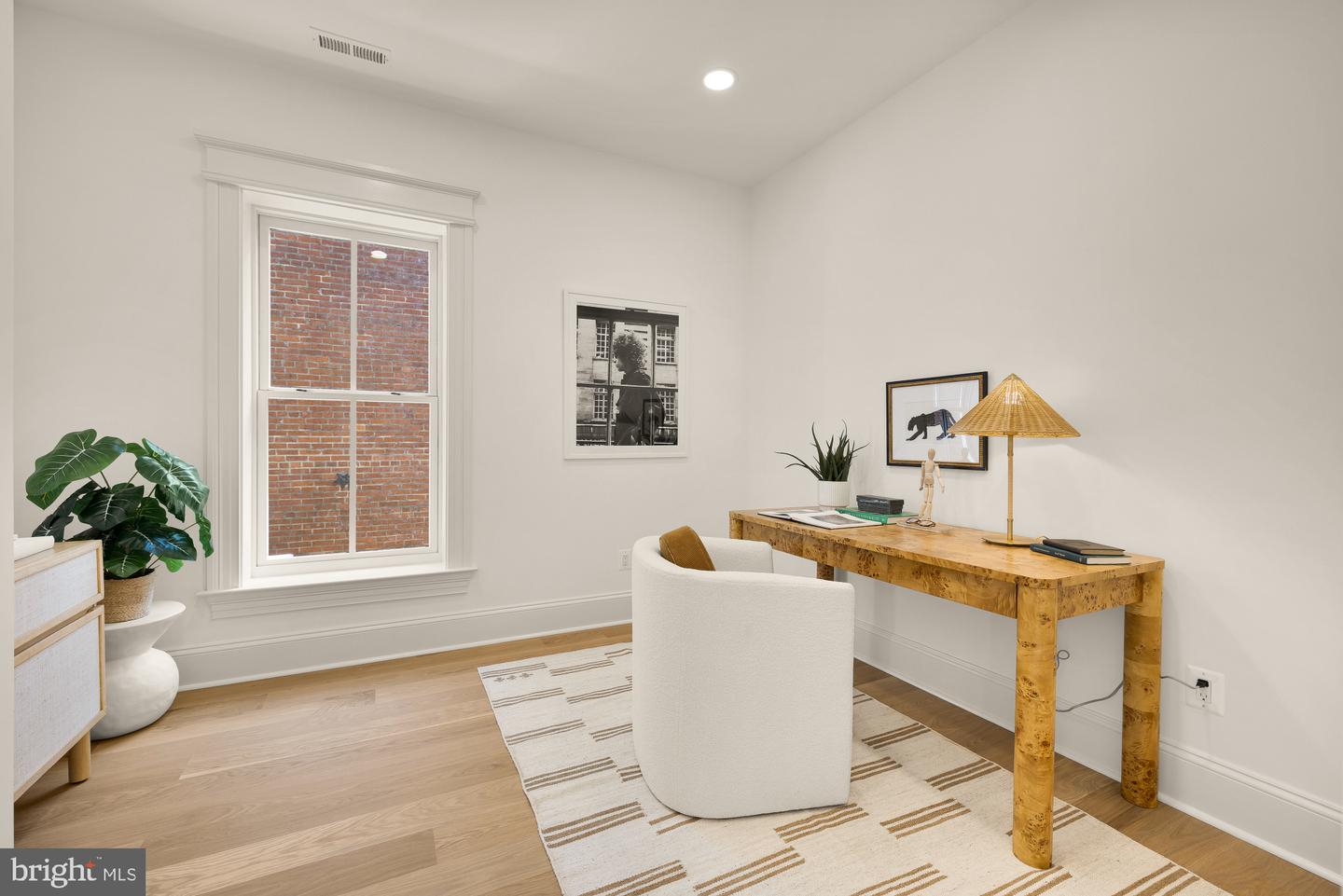 311 5TH ST SE, WASHINGTON, District Of Columbia 20003, 5 Bedrooms Bedrooms, ,3 BathroomsBathrooms,Residential,For sale,311 5TH ST SE,DCDC2206936 MLS # DCDC2206936