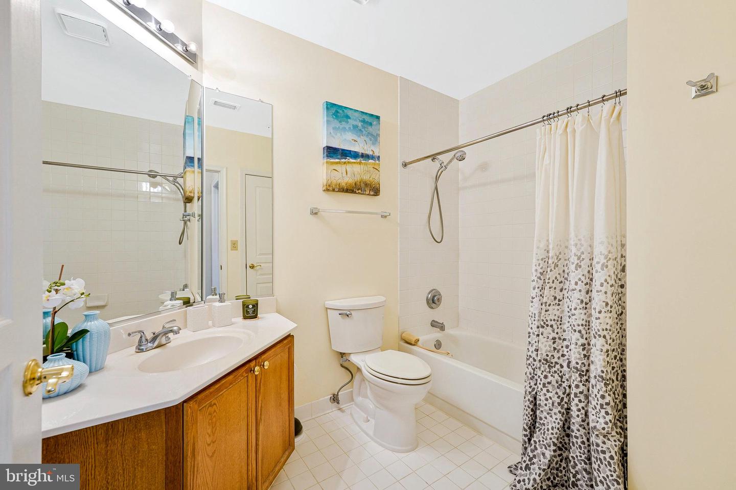2204 WESTCOURT LN #313, HERNDON, Virginia 20170, 1 Bedroom Bedrooms, ,1 BathroomBathrooms,Residential,For sale,2204 WESTCOURT LN #313,VAFX2249392 MLS # VAFX2249392