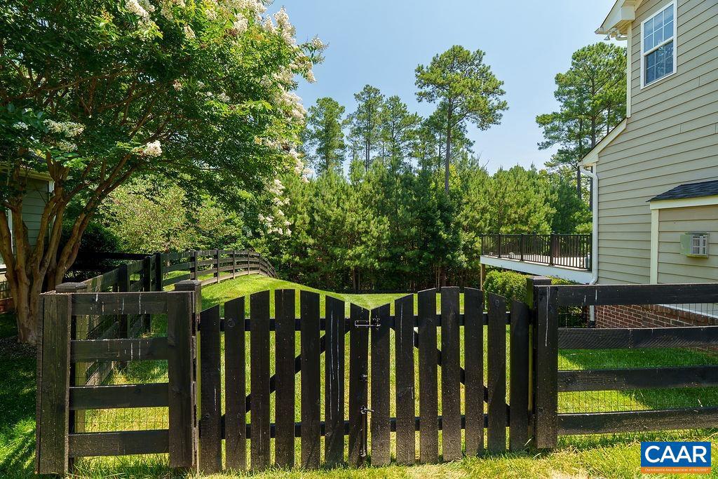 716 BEAR ISLAND PKWY, ZION CROSSROADS, Virginia 22942, 4 Bedrooms Bedrooms, ,2 BathroomsBathrooms,Residential,For sale,716 BEAR ISLAND PKWY,666009 MLS # 666009