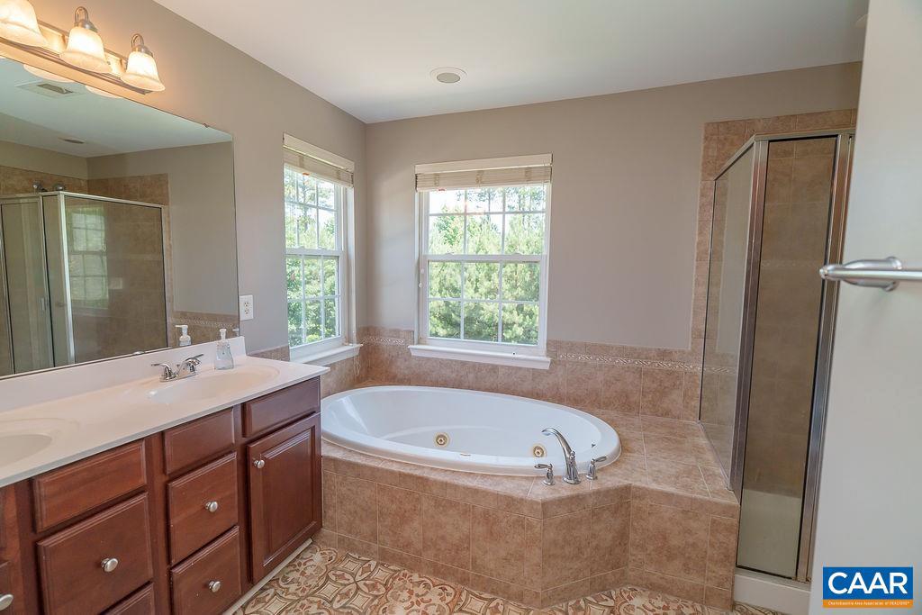 716 BEAR ISLAND PKWY, ZION CROSSROADS, Virginia 22942, 4 Bedrooms Bedrooms, ,2 BathroomsBathrooms,Residential,For sale,716 BEAR ISLAND PKWY,666009 MLS # 666009