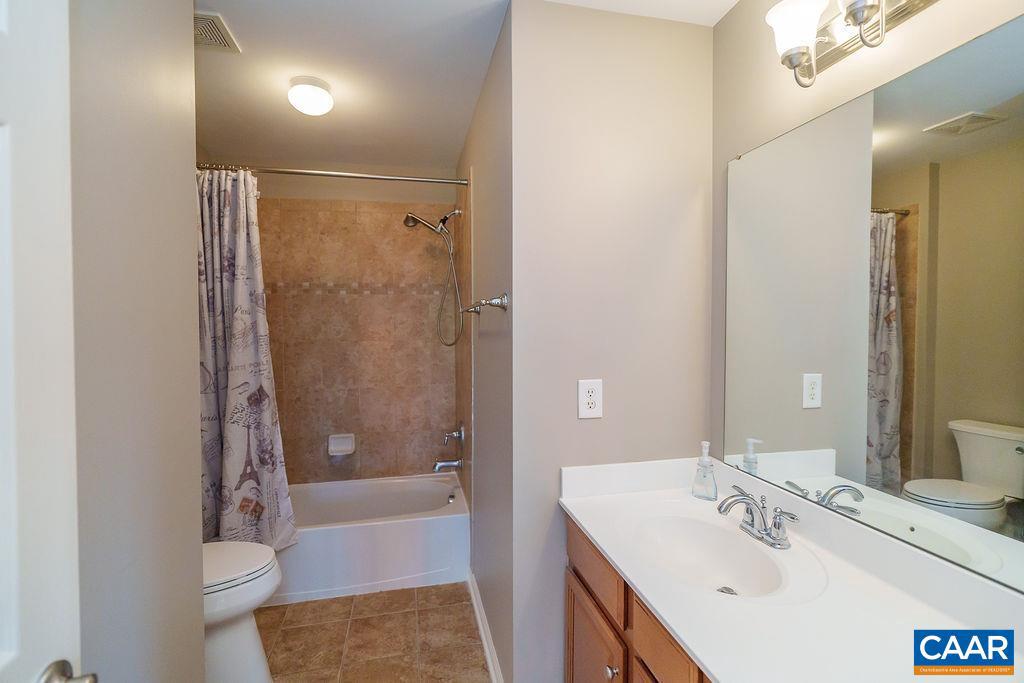716 BEAR ISLAND PKWY, ZION CROSSROADS, Virginia 22942, 4 Bedrooms Bedrooms, ,2 BathroomsBathrooms,Residential,For sale,716 BEAR ISLAND PKWY,666009 MLS # 666009
