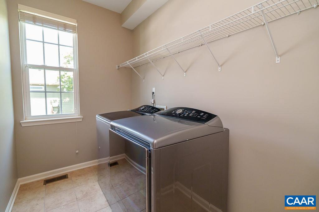 716 BEAR ISLAND PKWY, ZION CROSSROADS, Virginia 22942, 4 Bedrooms Bedrooms, ,2 BathroomsBathrooms,Residential,For sale,716 BEAR ISLAND PKWY,666009 MLS # 666009