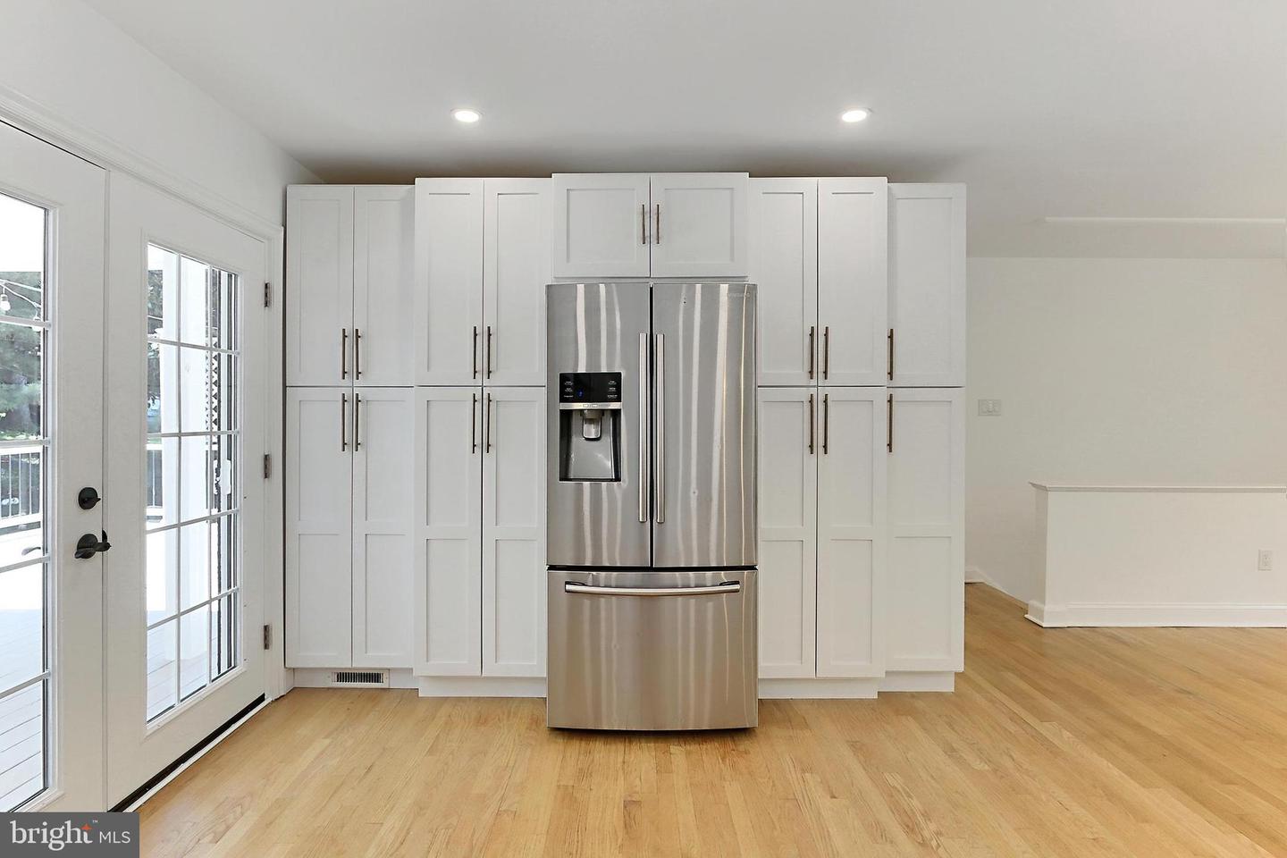 109 PATRICK ST SE, VIENNA, Virginia 22180, 4 Bedrooms Bedrooms, ,3 BathroomsBathrooms,Residential,For sale,109 PATRICK ST SE,VAFX2250042 MLS # VAFX2250042