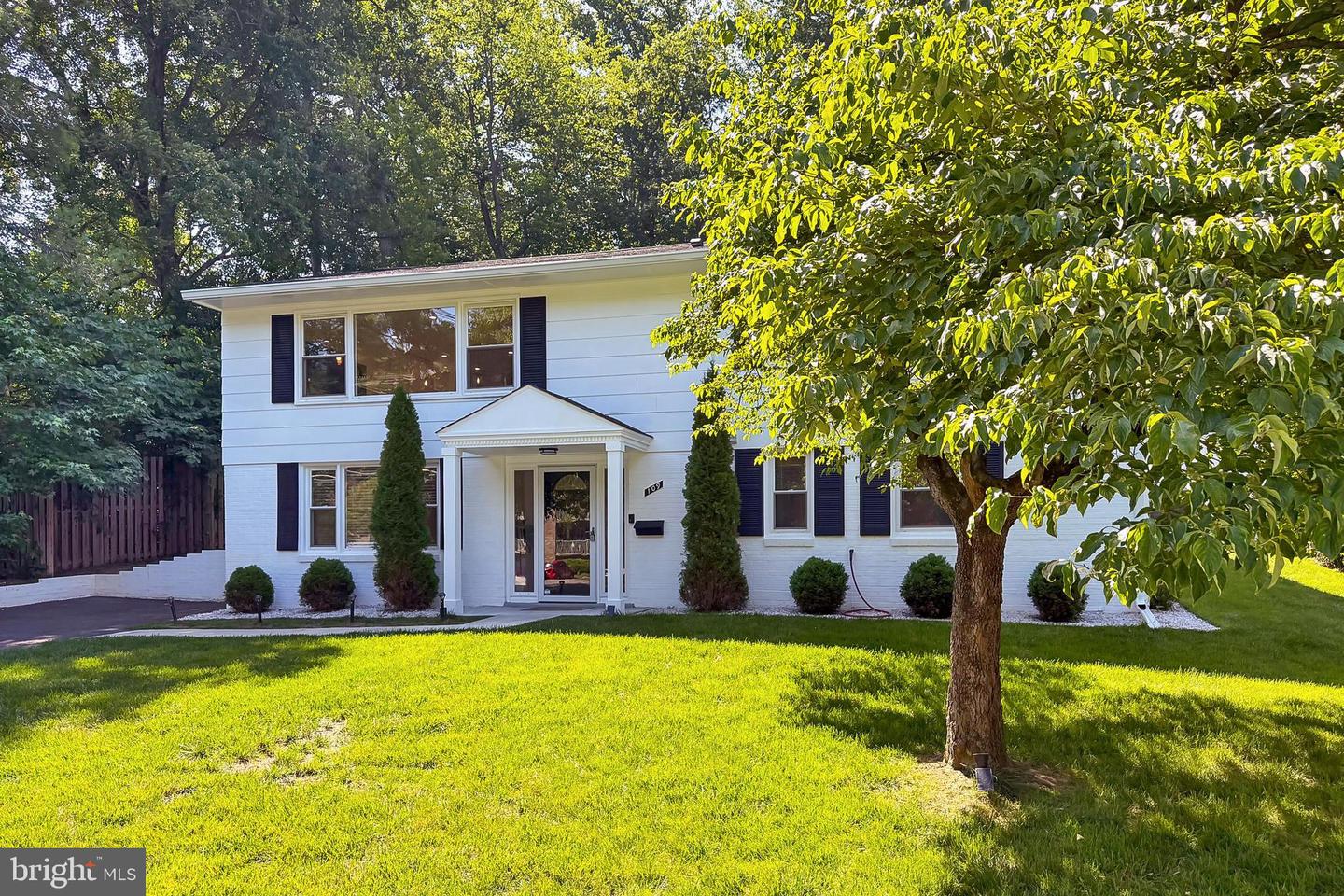 109 PATRICK ST SE, VIENNA, Virginia 22180, 4 Bedrooms Bedrooms, ,3 BathroomsBathrooms,Residential,For sale,109 PATRICK ST SE,VAFX2250042 MLS # VAFX2250042