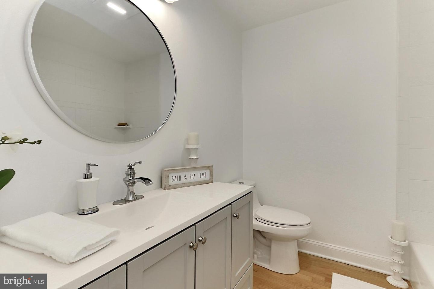 109 PATRICK ST SE, VIENNA, Virginia 22180, 4 Bedrooms Bedrooms, ,3 BathroomsBathrooms,Residential,For sale,109 PATRICK ST SE,VAFX2250042 MLS # VAFX2250042