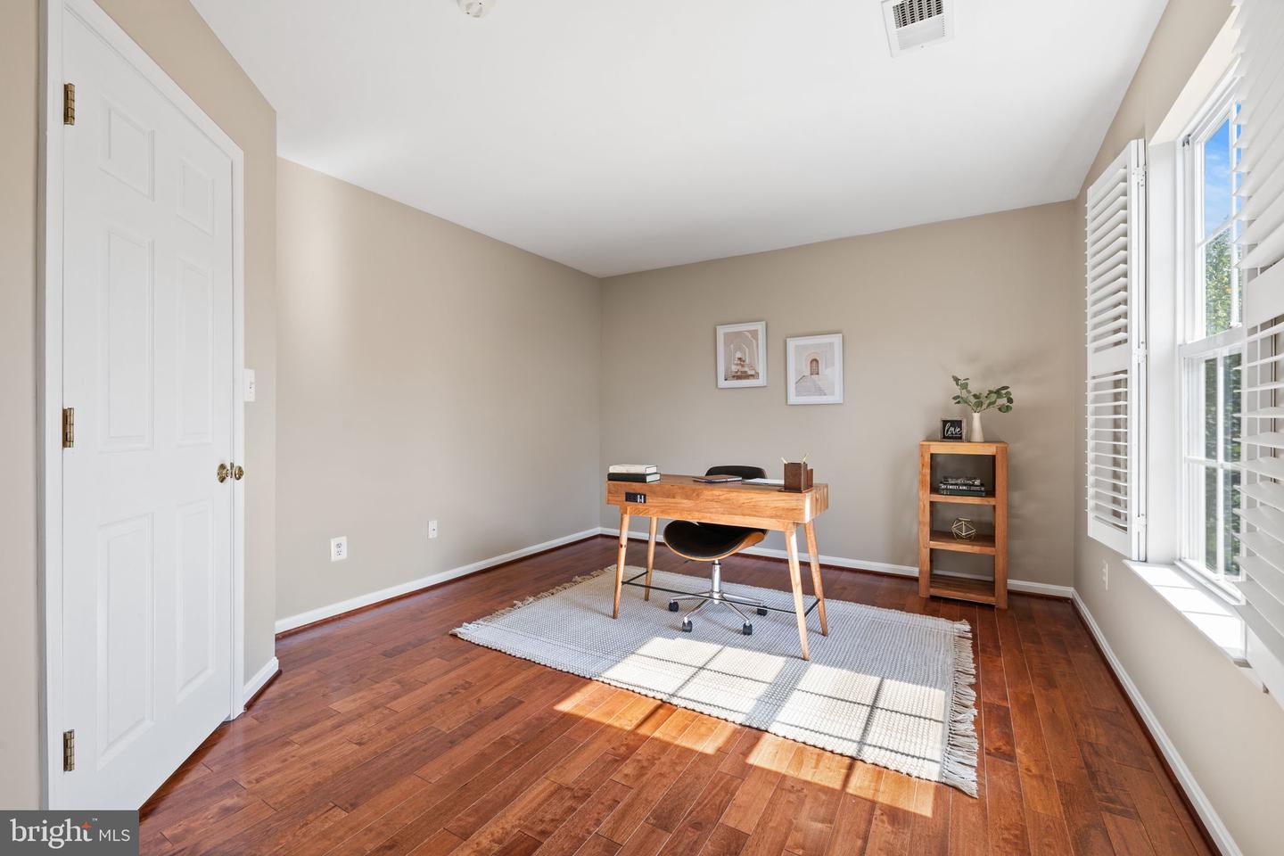 10024 DARNAWAY CT, BRISTOW, Virginia 20136, 3 Bedrooms Bedrooms, ,3 BathroomsBathrooms,Residential,For sale,10024 DARNAWAY CT,VAPW2097854 MLS # VAPW2097854