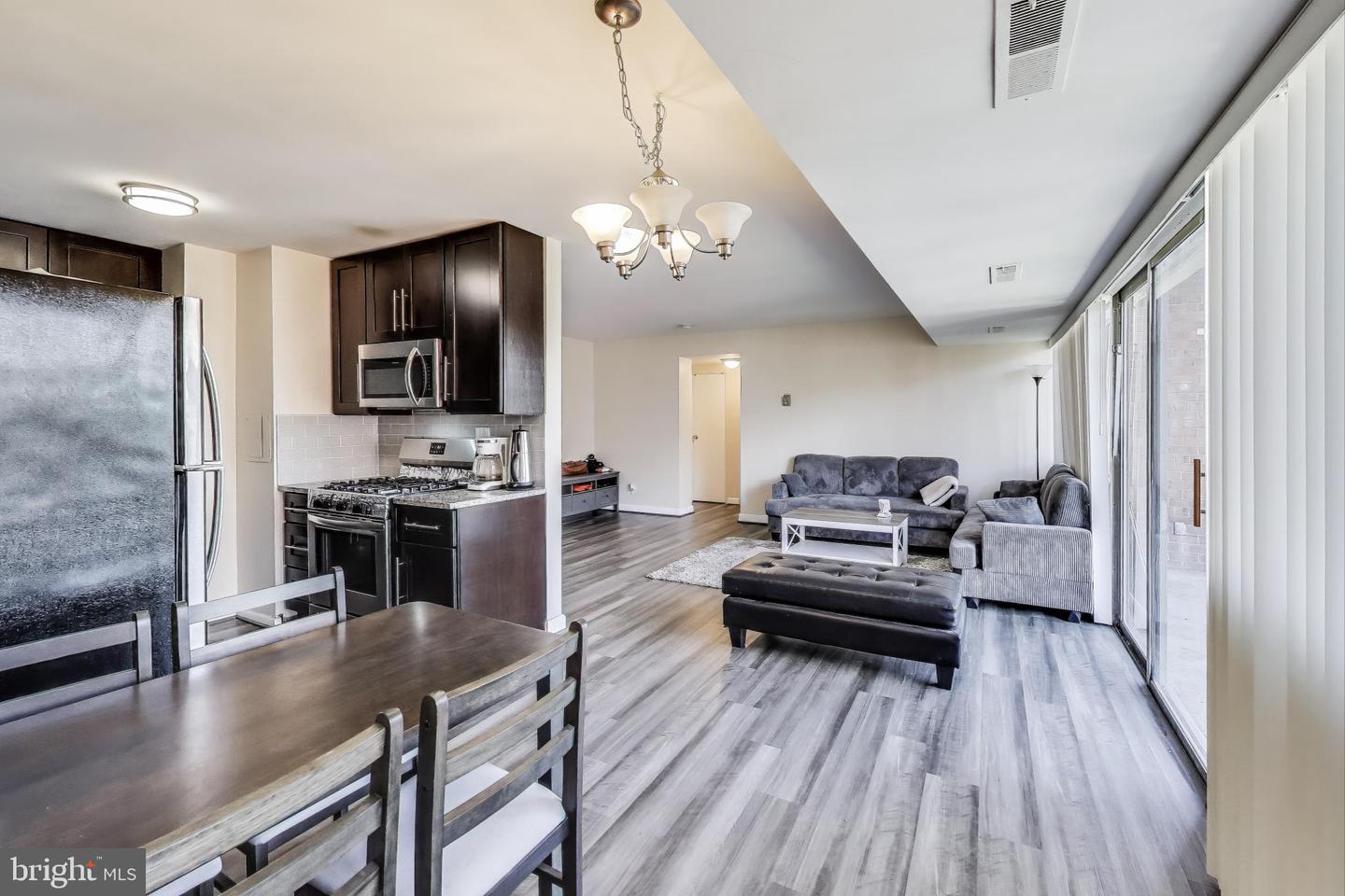 5851 QUANTRELL AVE #407, ALEXANDRIA, Virginia 22312, 1 Bedroom Bedrooms, ,1 BathroomBathrooms,Residential,For sale,5851 QUANTRELL AVE #407,VAAX2046806 MLS # VAAX2046806