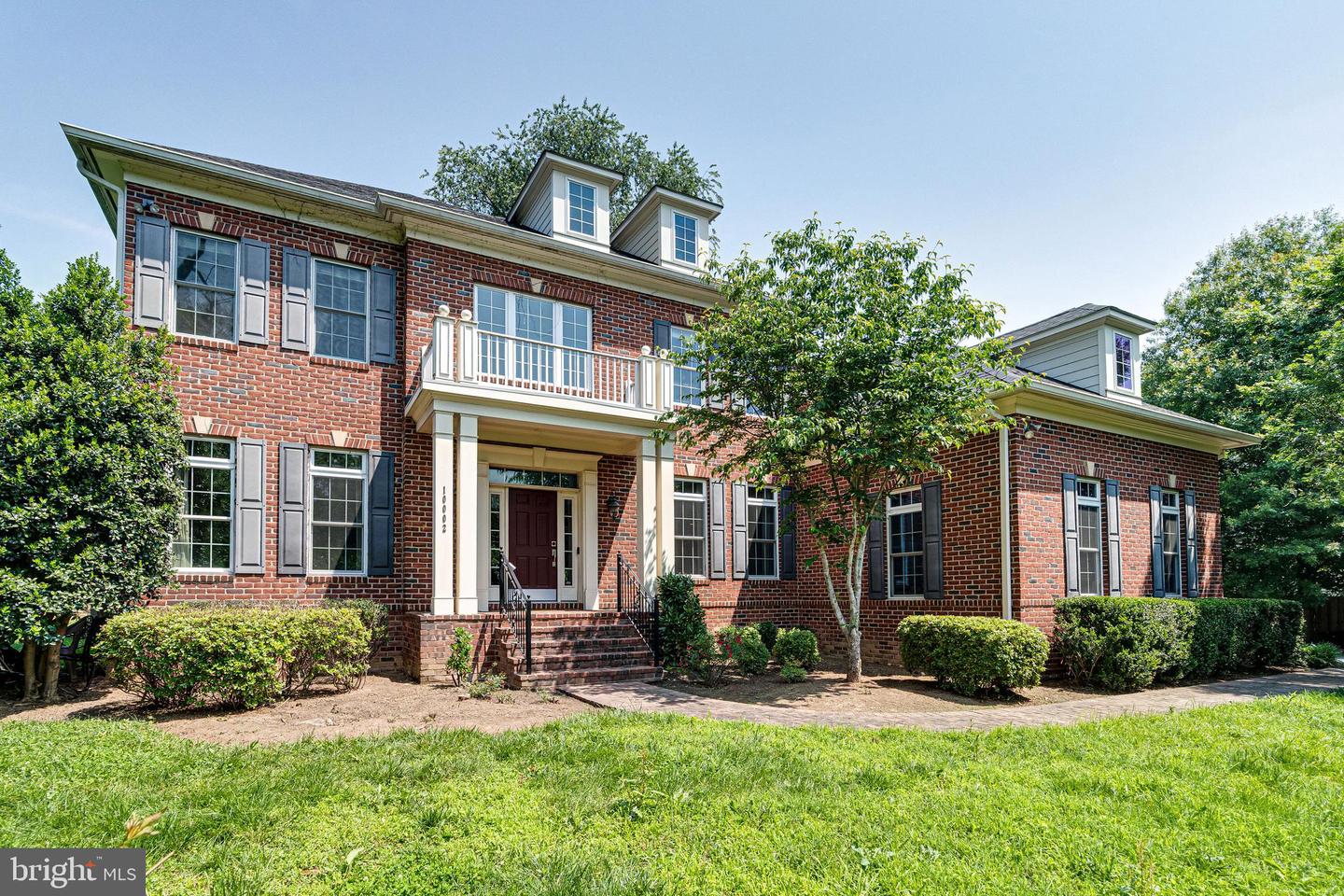 10002 COURTHOUSE RD, VIENNA, Virginia 22181, 6 Bedrooms Bedrooms, ,5 BathroomsBathrooms,Residential,For sale,10002 COURTHOUSE RD,VAFX2250034 MLS # VAFX2250034