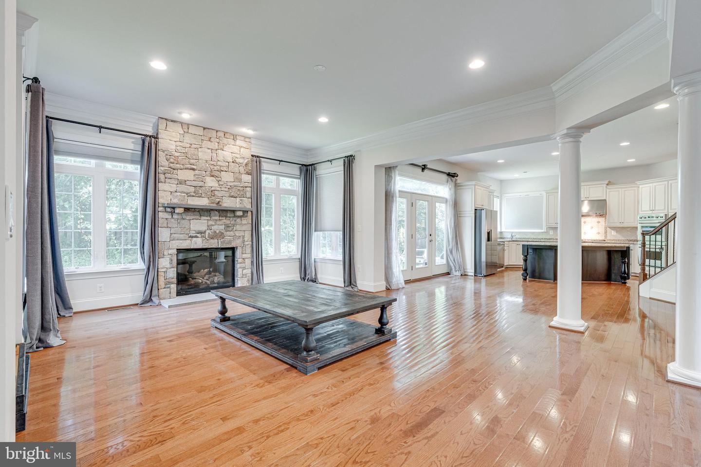 10002 COURTHOUSE RD, VIENNA, Virginia 22181, 6 Bedrooms Bedrooms, ,5 BathroomsBathrooms,Residential,For sale,10002 COURTHOUSE RD,VAFX2250034 MLS # VAFX2250034