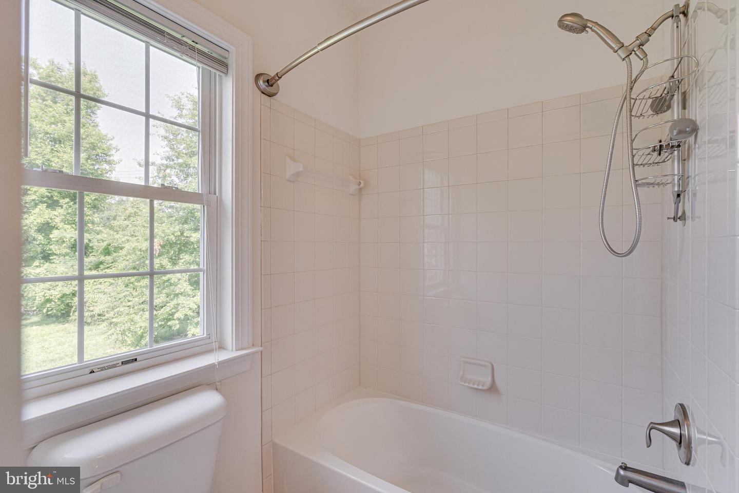 10002 COURTHOUSE RD, VIENNA, Virginia 22181, 6 Bedrooms Bedrooms, ,5 BathroomsBathrooms,Residential,For sale,10002 COURTHOUSE RD,VAFX2250034 MLS # VAFX2250034