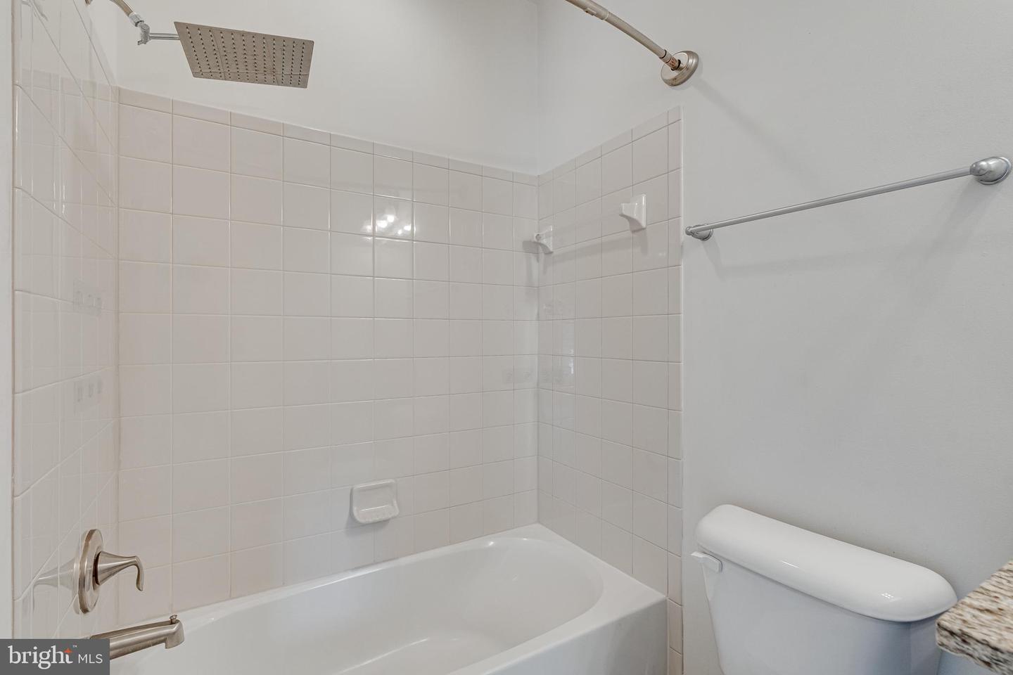 10002 COURTHOUSE RD, VIENNA, Virginia 22181, 6 Bedrooms Bedrooms, ,5 BathroomsBathrooms,Residential,For sale,10002 COURTHOUSE RD,VAFX2250034 MLS # VAFX2250034