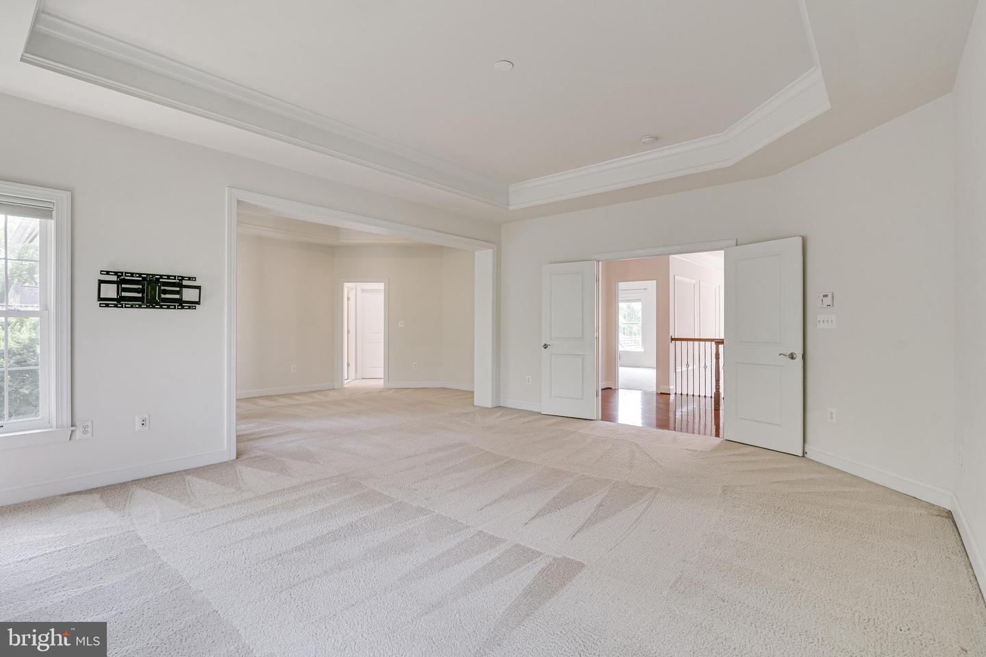 10002 COURTHOUSE RD, VIENNA, Virginia 22181, 6 Bedrooms Bedrooms, ,5 BathroomsBathrooms,Residential,For sale,10002 COURTHOUSE RD,VAFX2250034 MLS # VAFX2250034