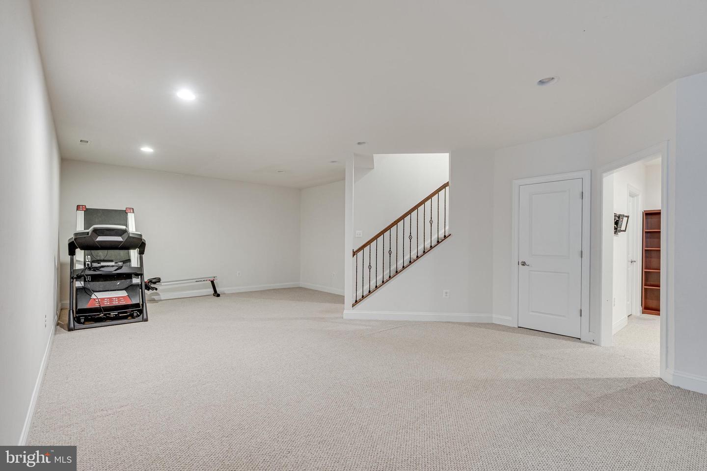 10002 COURTHOUSE RD, VIENNA, Virginia 22181, 6 Bedrooms Bedrooms, ,5 BathroomsBathrooms,Residential,For sale,10002 COURTHOUSE RD,VAFX2250034 MLS # VAFX2250034
