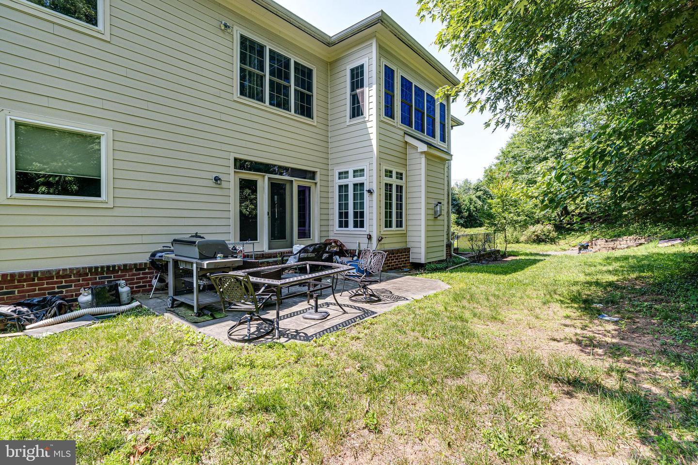 10002 COURTHOUSE RD, VIENNA, Virginia 22181, 6 Bedrooms Bedrooms, ,5 BathroomsBathrooms,Residential,For sale,10002 COURTHOUSE RD,VAFX2250034 MLS # VAFX2250034