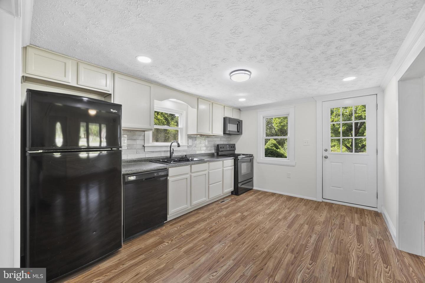 3416 E POINT RD, ELKTON, Virginia 22827, 3 Bedrooms Bedrooms, ,1 BathroomBathrooms,Residential,For sale,3416 E POINT RD,VARO2002396 MLS # VARO2002396
