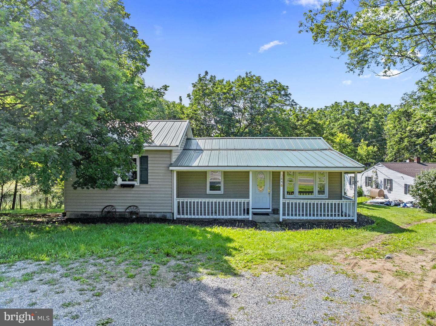 3416 E POINT RD, ELKTON, Virginia 22827, 3 Bedrooms Bedrooms, ,1 BathroomBathrooms,Residential,For sale,3416 E POINT RD,VARO2002396 MLS # VARO2002396